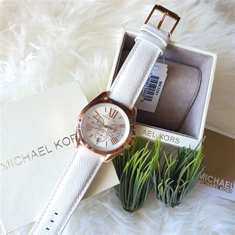 michael kors 1 year warranty|michael kors customer service chat.